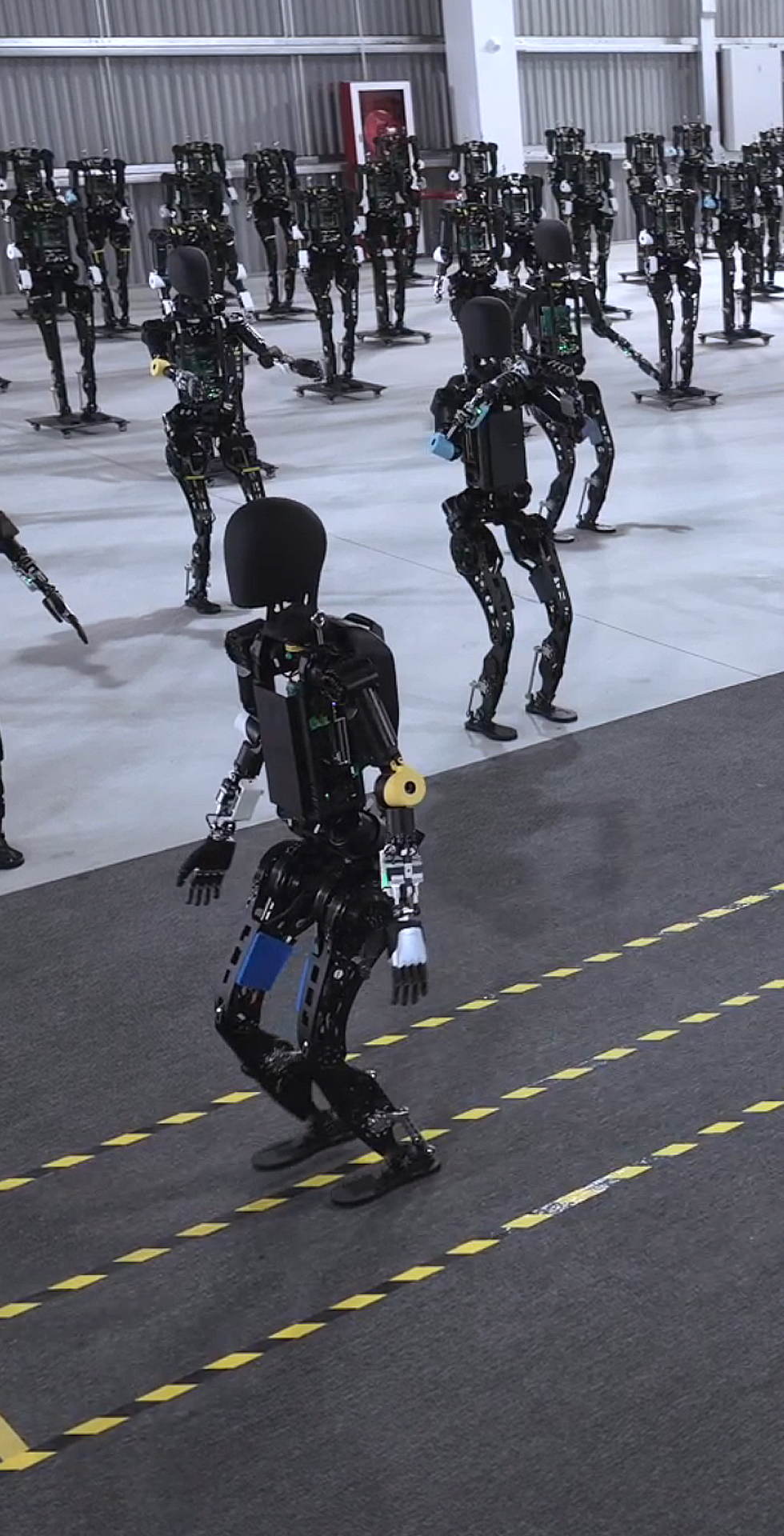 公海jcjc5500开启通用机器人商用量产